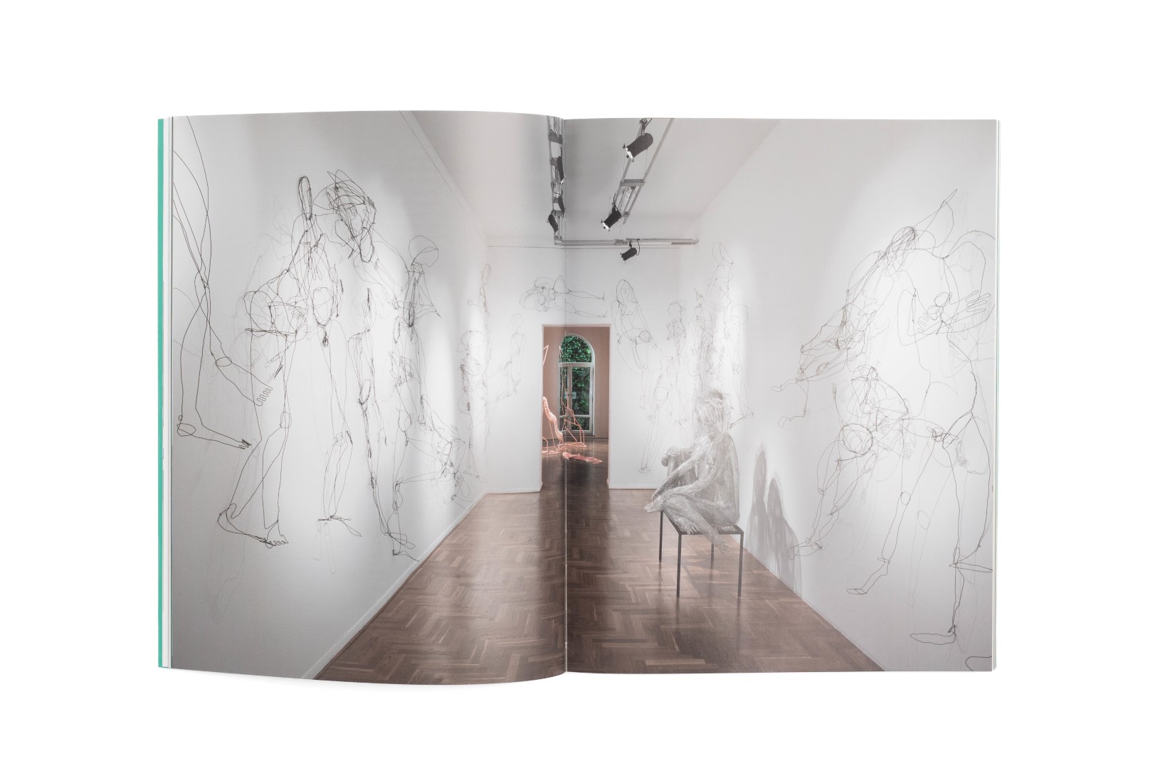 1732791205-18718-large